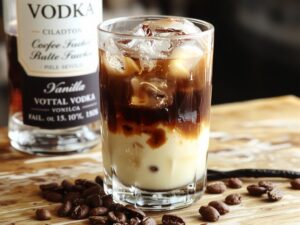 creamy vodka coffee cocktail